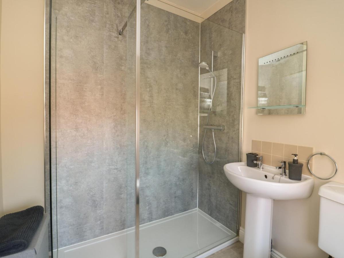 6 Church Hill Malton Bagian luar foto